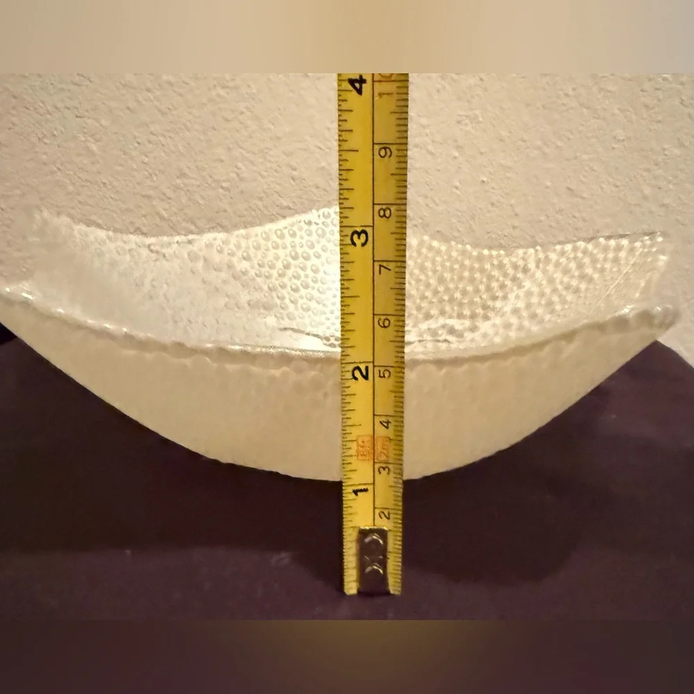 Akcam Turkey pearlescent 8” starfish bowl. - Picture 15 of 15